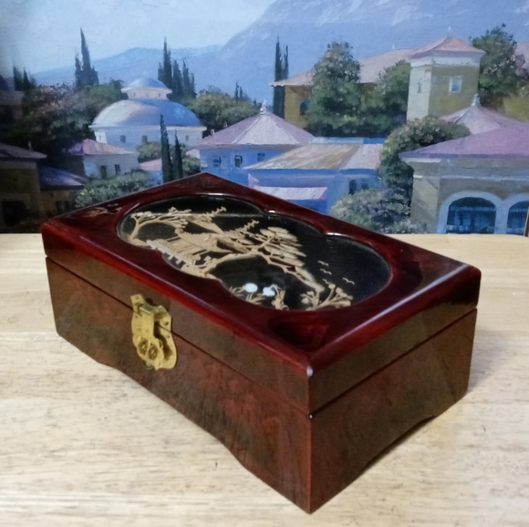1980's Vintage Chinese Jewelry/Music Box 🎵Oriental Lacquer Wood Satin Lining🎻 - Picture 8 of 14